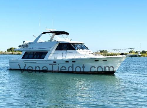 Bayliner 4788 Pilot House Tekniset tiedot ja arvostelut